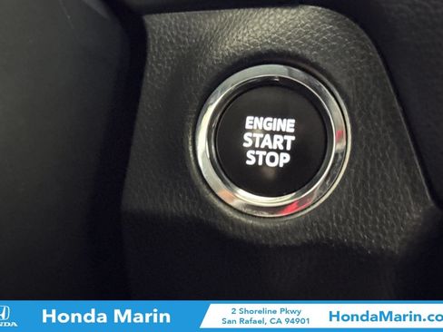 Used 2024 Toyota RAV4 XLE AWD/4WD image 27