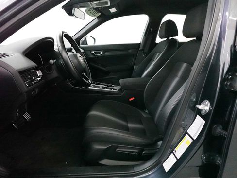 Used 2024 Honda Civic Sport image 12