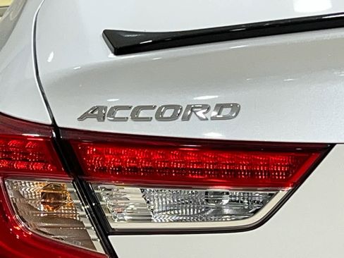 Used 2022 Honda Accord Sport image 20