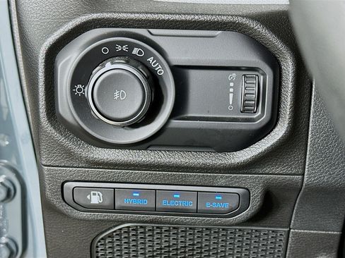 Used 2024 Jeep Wrangler Willys image 17