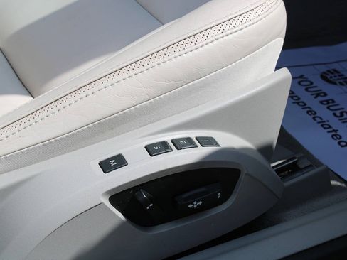 Used 2012 Volvo C70 T5 FWD image 37