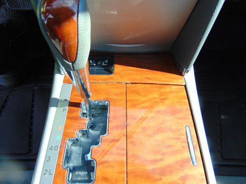 Used 2009 Toyota Camry XLE image 6