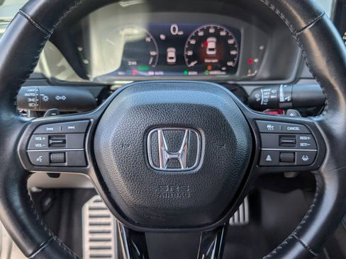 Used 2025 Honda Accord Sport image 18