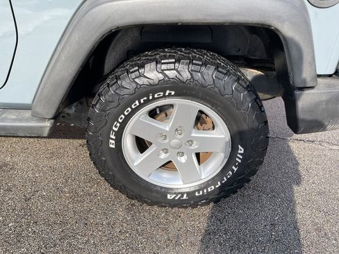 Used 2015 Jeep Wrangler Sport w/ Quick Order Package 24S image 10