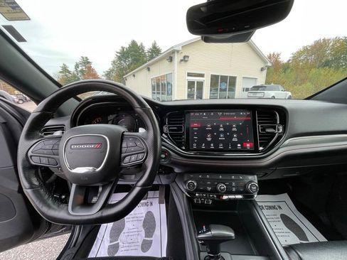 Used 2024 Dodge Durango GT image 43