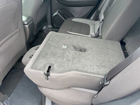 Used 2025 Chevrolet TrailBlazer LT image 35