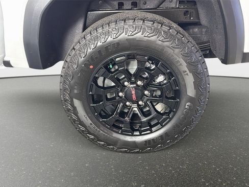 New 2026 GMC Canyon Elevation w/ Convenience Package RWD image 28