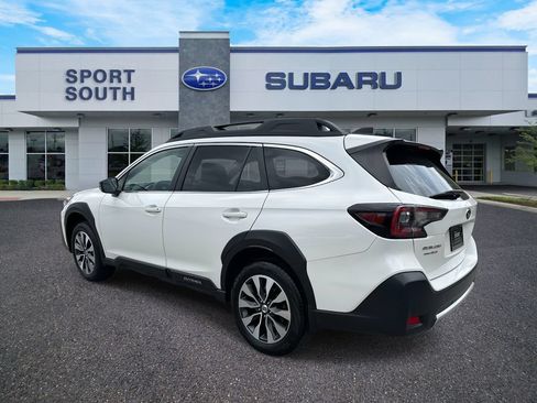 Used 2023 Subaru Outback Limited AWD/4WD image 5