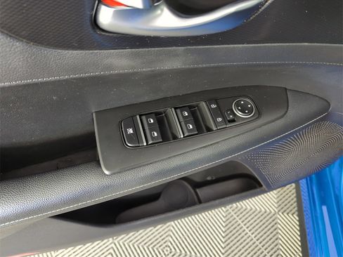 Used 2023 Kia Forte GT-Line w/ GT-Line Technology Package image 19