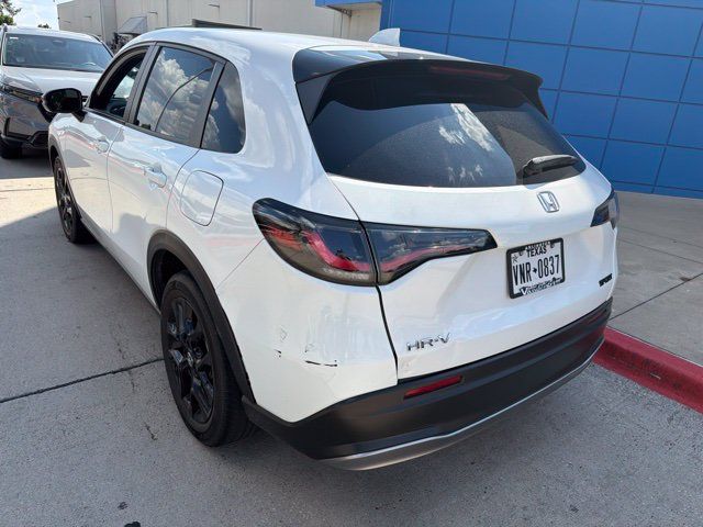 Certified 2025 Honda HR-V Sport image 7