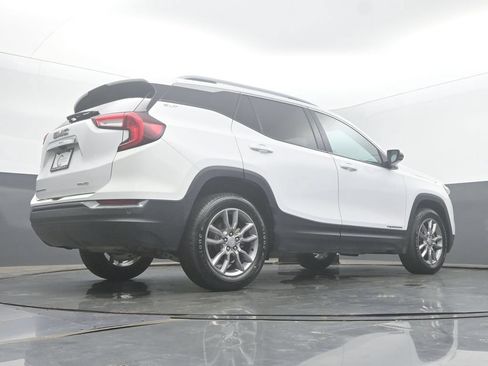 Used 2022 GMC Terrain SLT AWD/4WD image 49