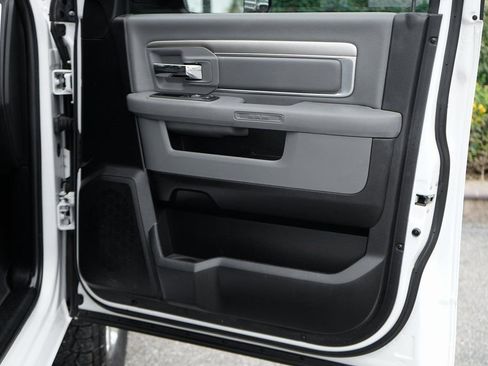 Used 2018 RAM 2500 Big Horn AWD/4WD image 39