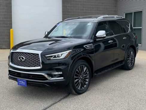 Used 2023 INFINITI QX80 Sensory w/ All-Season Package AWD/4WD image 5