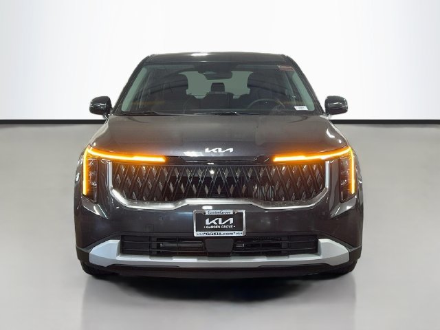 New 2027 Kia Carnival LXS FWD image 2