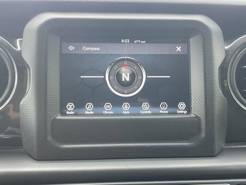 Certified 2022 Jeep Wrangler Unlimited Sport AWD/4WD image 28