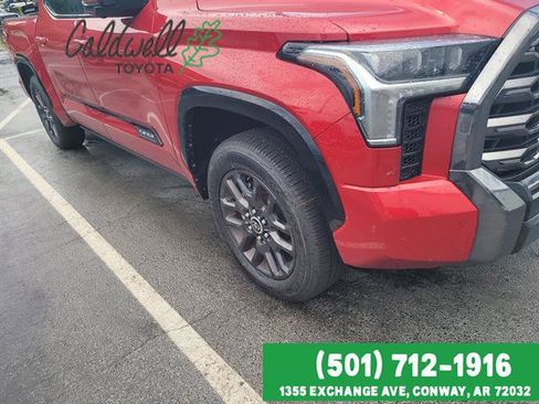 Used 2022 Toyota Tundra Platinum w/ Advanced Package AWD/4WD image 4