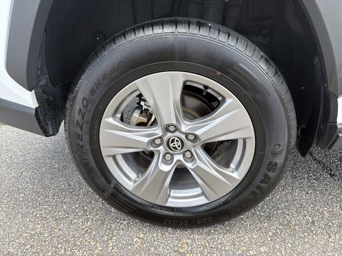 Certified 2024 Toyota RAV4 XLE FWD image 28