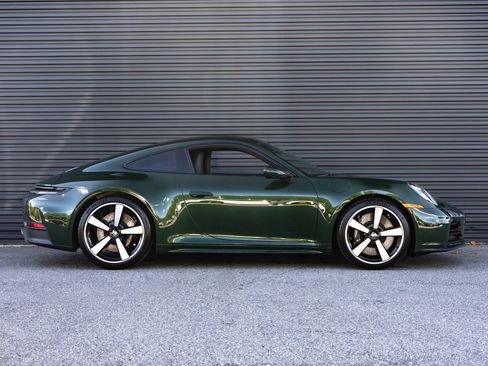 Certified 2026 Porsche 911 Carrera 4S AWD/4WD image 8