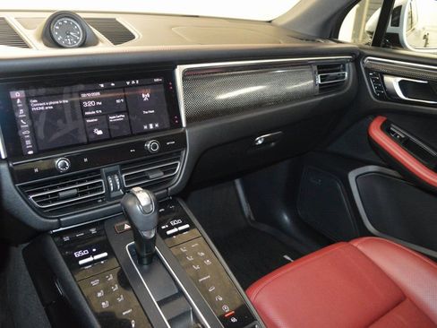 Certified 2023 Porsche Macan GTS AWD/4WD image 25