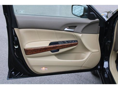 Used 2008 Honda Accord EX-L image 7