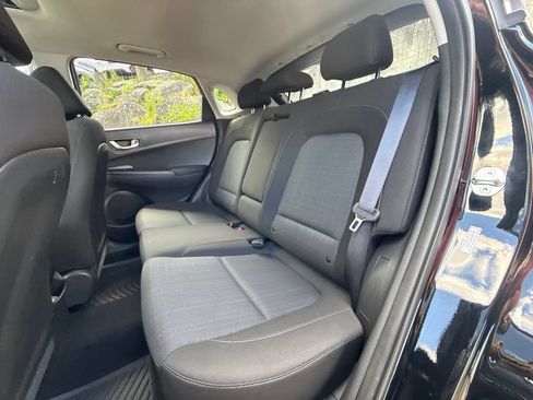 Certified 2023 Hyundai Kona SEL w/ Convenience Package AWD/4WD image 20