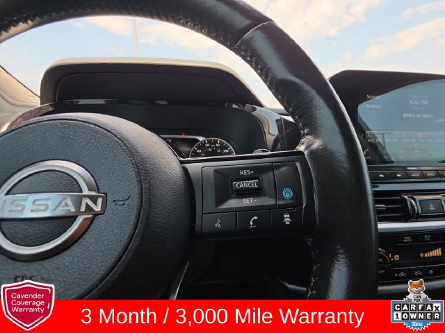 Used 2022 Nissan Pathfinder SL w/ SL Premium Package FWD image 12