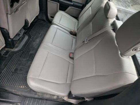 Used 2018 Ford F250 XL w/ Power Equipment Group AWD/4WD image 18