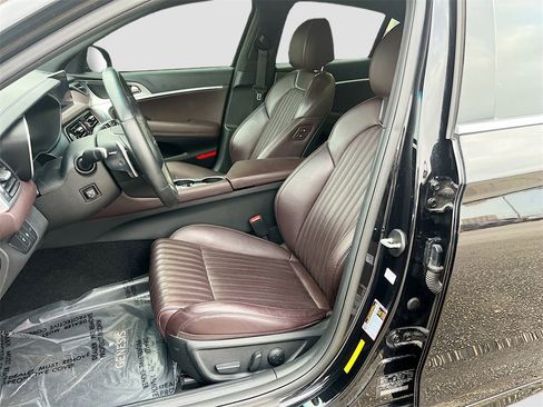 Used 2022 Genesis G70 2.0T w/ Prestige Package image 22