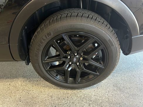 Used 2017 Ford Explorer Sport AWD/4WD image 24