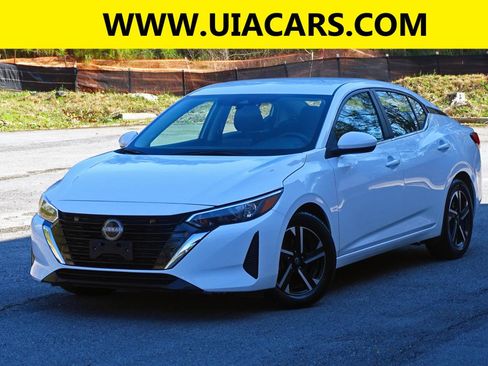 Used 2024 Nissan Sentra SV image 2