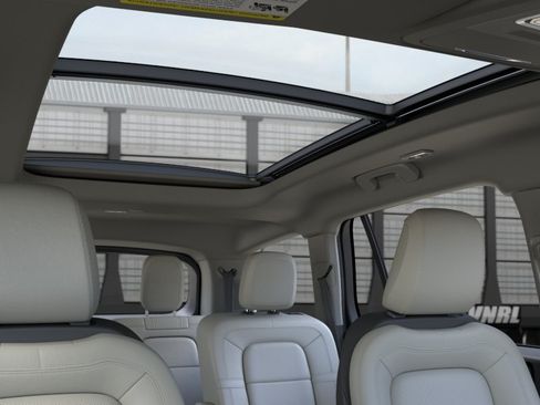 New 2026 Lincoln Aviator Reserve w/ Illumination Package AWD/4WD image 63