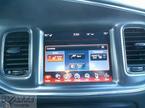 Used 2014 Dodge Charger R/T image 16