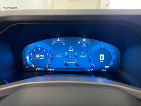 New 2025 Ford Bronco 2-Door image 21