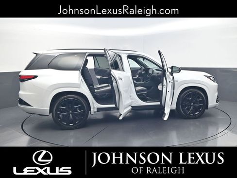 Certified 2025 Lexus TX 350 AWD w/ Technology Package image 32