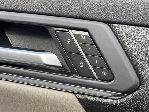 New 2026 GMC Terrain Elevation w/ Elevation Premium Package image 17