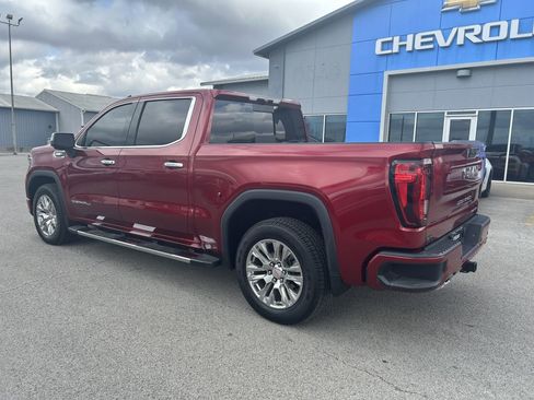 Used 2022 GMC Sierra 1500 Denali image 6