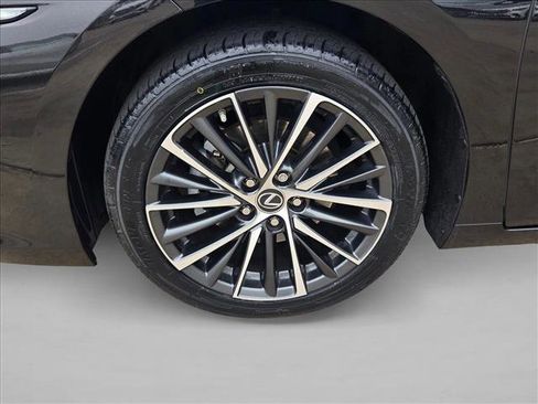 Used 2023 Lexus ES 350 w/ Premium Package image 23