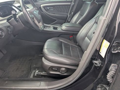 Used 2019 Ford Taurus SEL w/ Equipment Group 201A FWD image 11