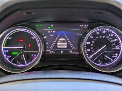 Used 2021 Toyota Camry XLE w/ Navigation Upgrade Package image 37