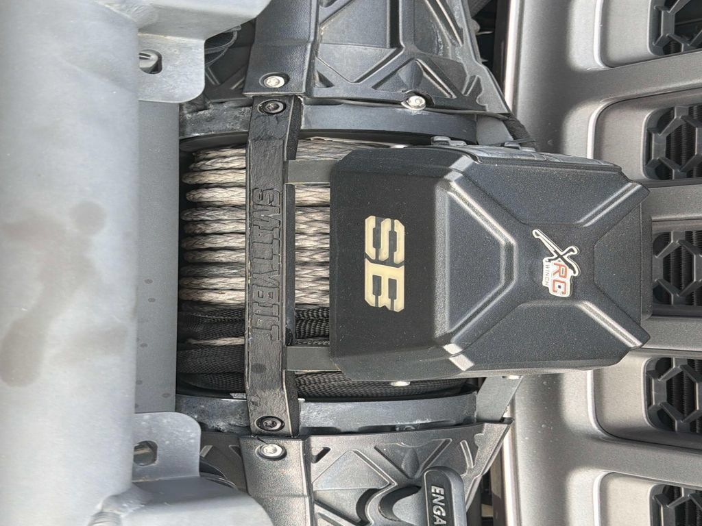 Used 2021 Jeep Wrangler Unlimited Rubicon AWD/4WD image 32