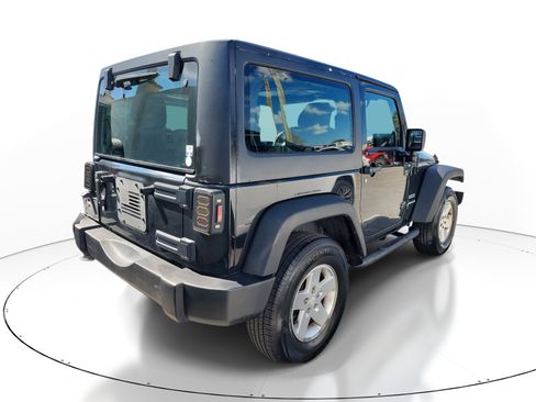 Used 2012 Jeep Wrangler Sport image 4