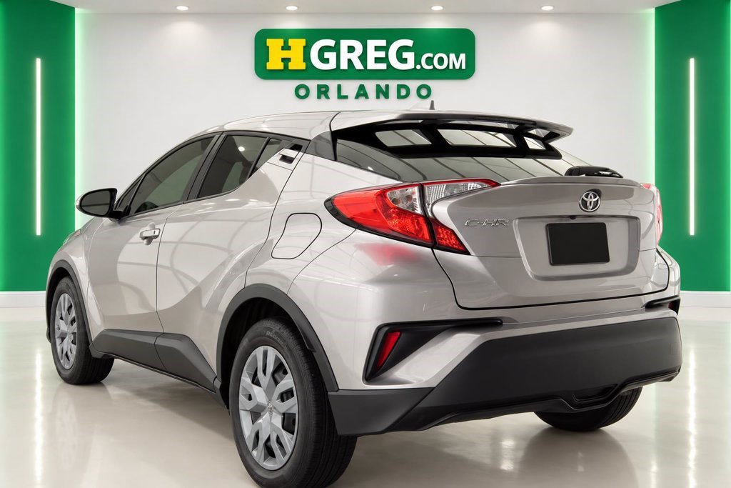 Used 2020 Toyota C-HR LE FWD image 2