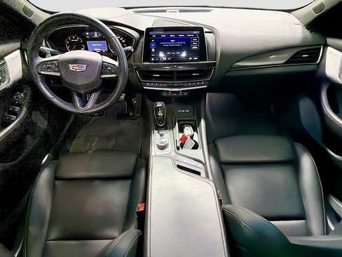 Used 2022 Cadillac CT5 V w/ LPO, ONYX Package image 12