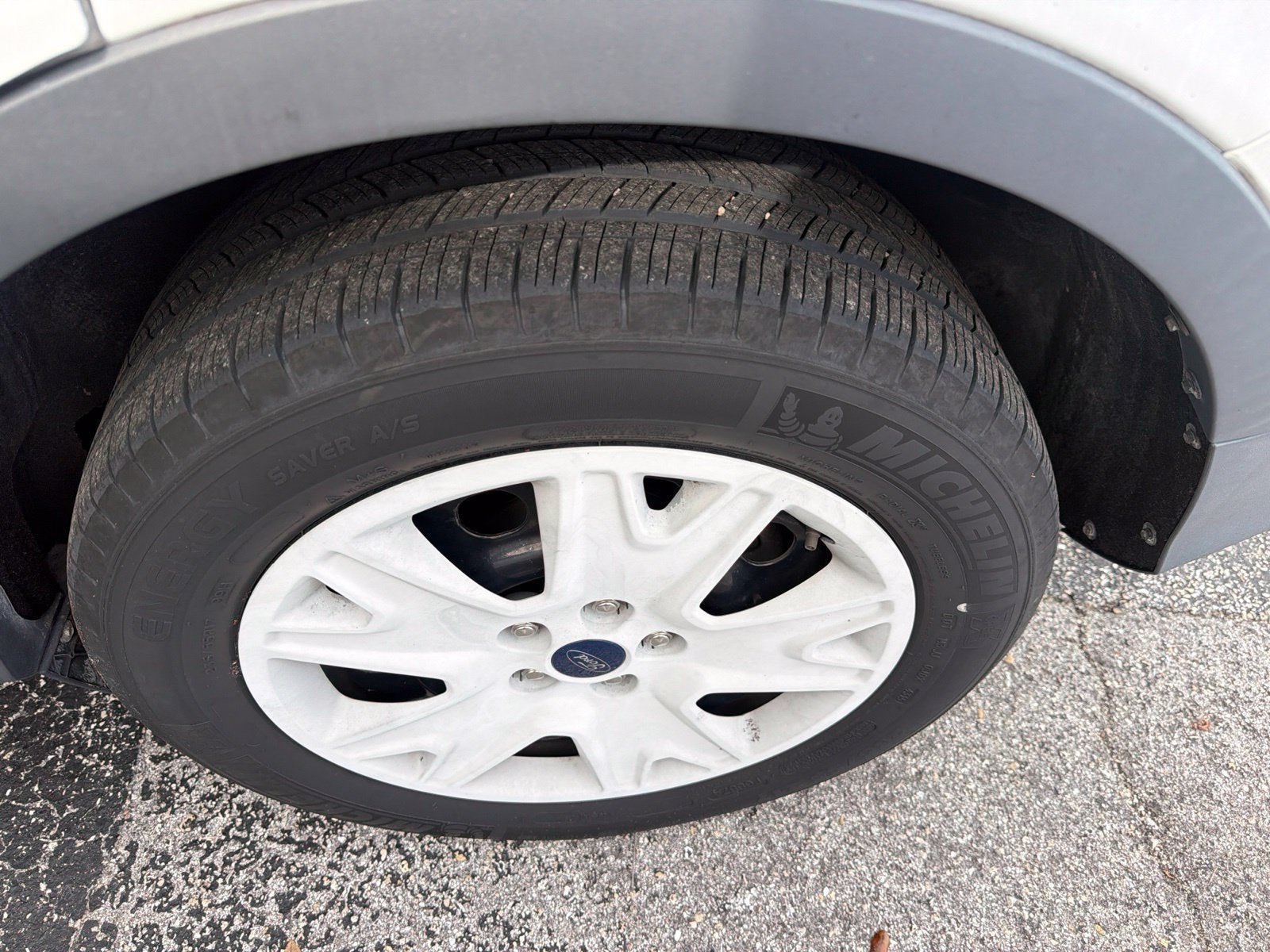 Used 2016 Ford Escape S FWD image 8