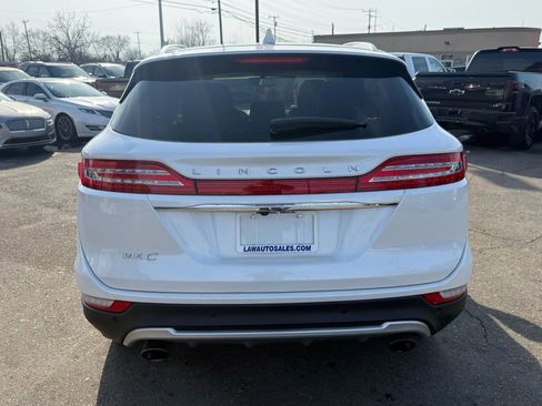 Used 2019 Lincoln MKC Premiere image 6