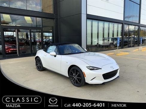New 2025 MAZDA MX-5 Miata Grand Touring w/ Appearance Package image 1