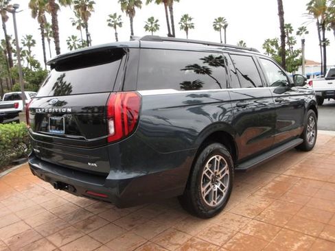 Certified 2025 Ford Expedition Max Active image 4
