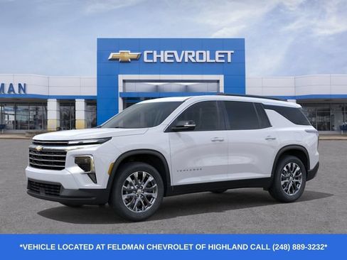New 2026 Chevrolet Traverse LT w/ Sun and Wheel Package AWD/4WD image 2