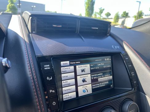 Used 2015 Jaguar F-TYPE R image 28