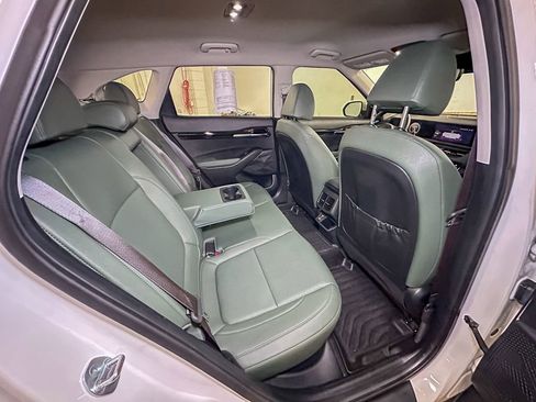 Used 2024 Kia Seltos SX image 27